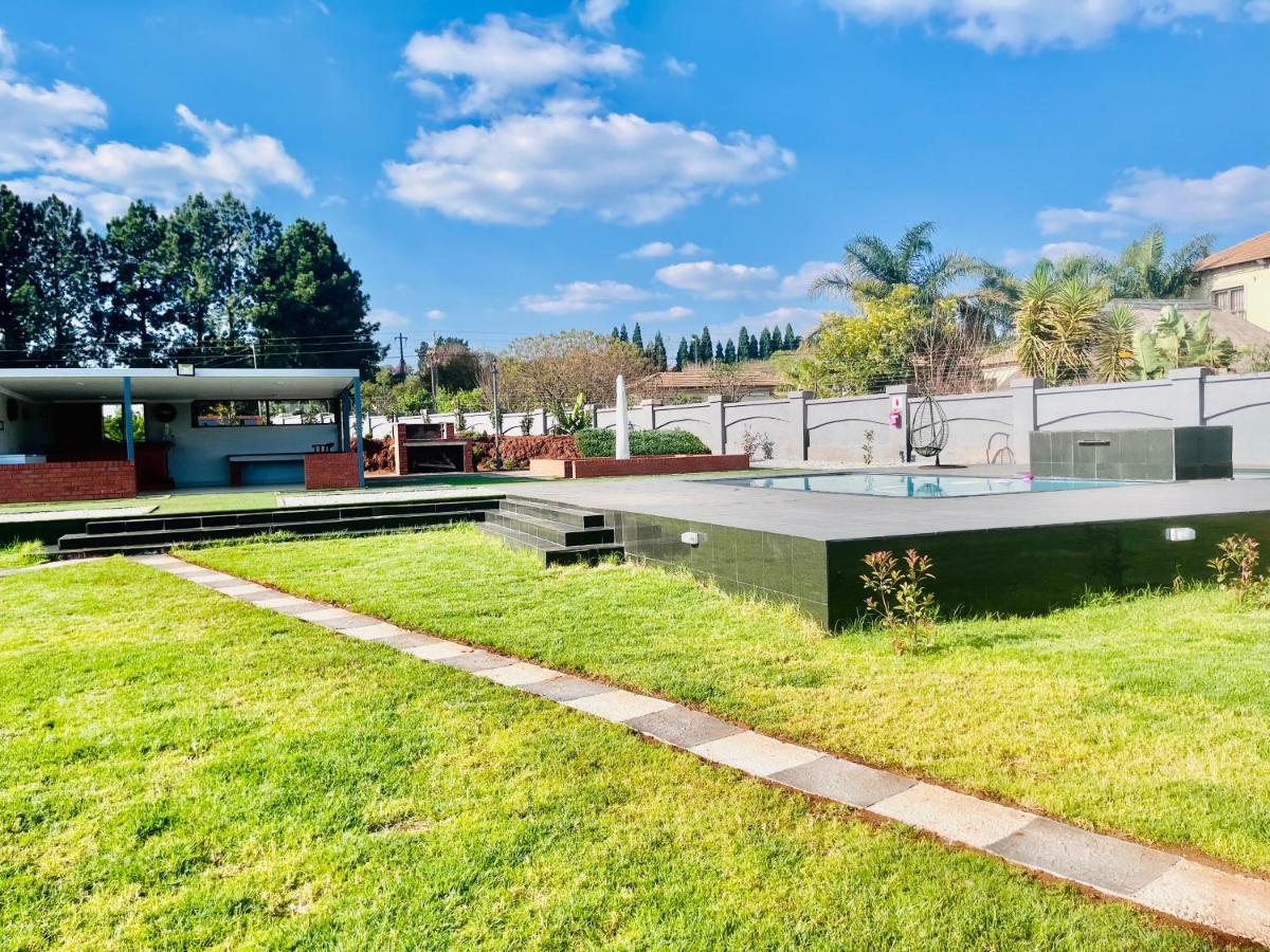 Mafini Villa 逊邱伦 外观 照片